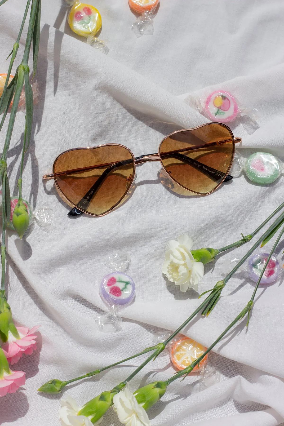 Tint Heart Frame Sunglasses