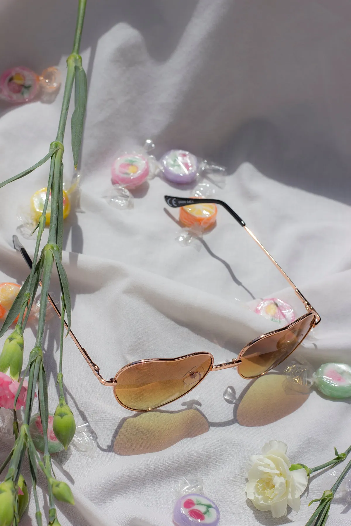 Tint Heart Frame Sunglasses