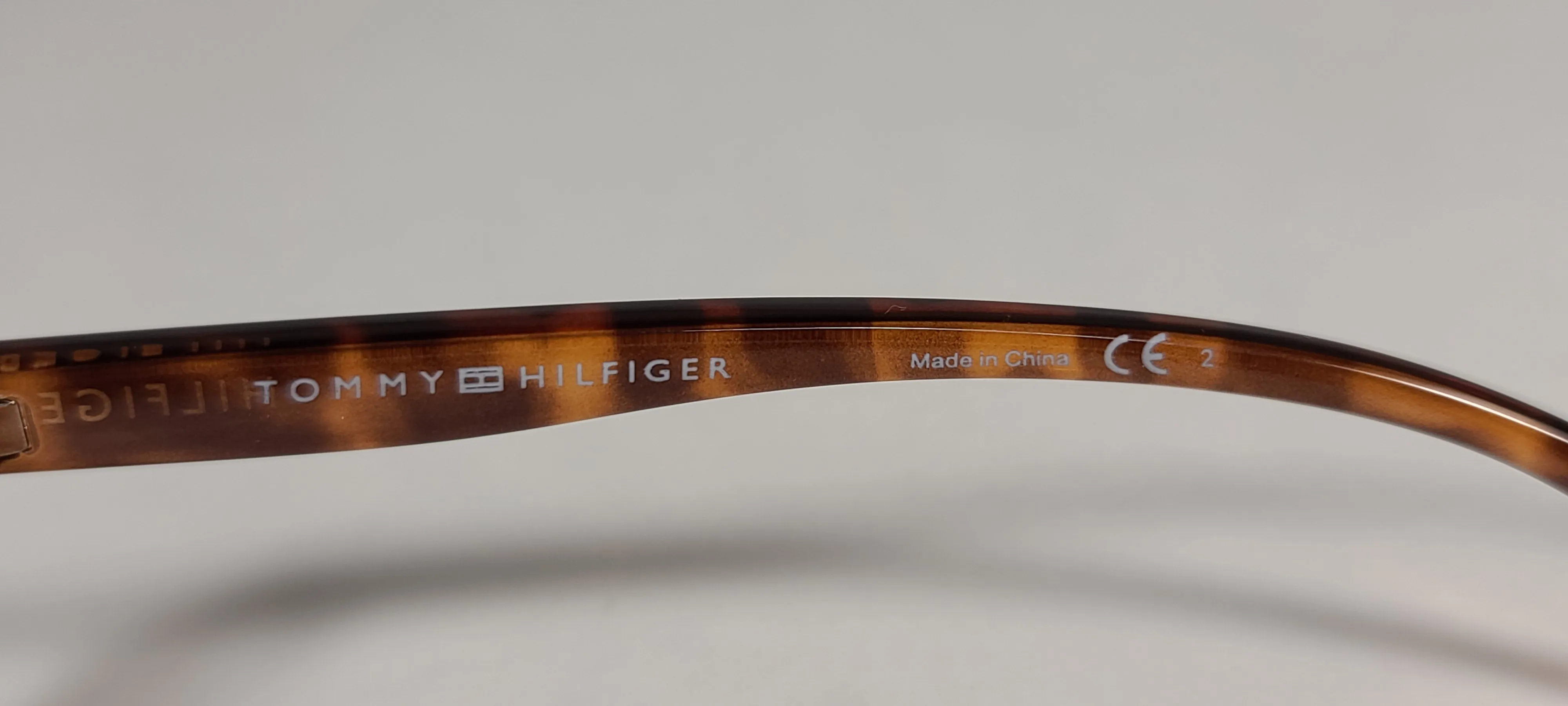 Tommy Hilfiger "Melone" WM OL78 Rimless Sunglasses Gold and Tortoise Frame Brown Gradient Lens