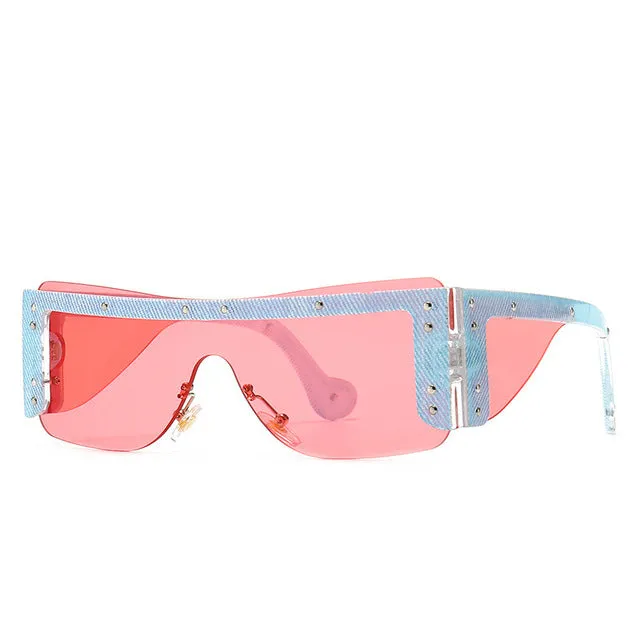 Too Saucy Sunnys