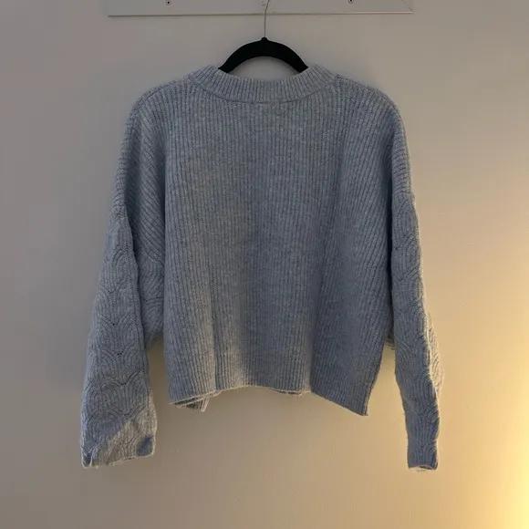 Topshop Cable Knit Sleeve Sweater in Light Blue, size L