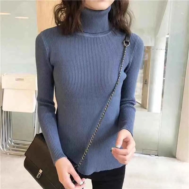Turtleneck Aura™ | Women's Turtleneck Sweater | Soft Knit, Fitted Design & Cozy Warmth