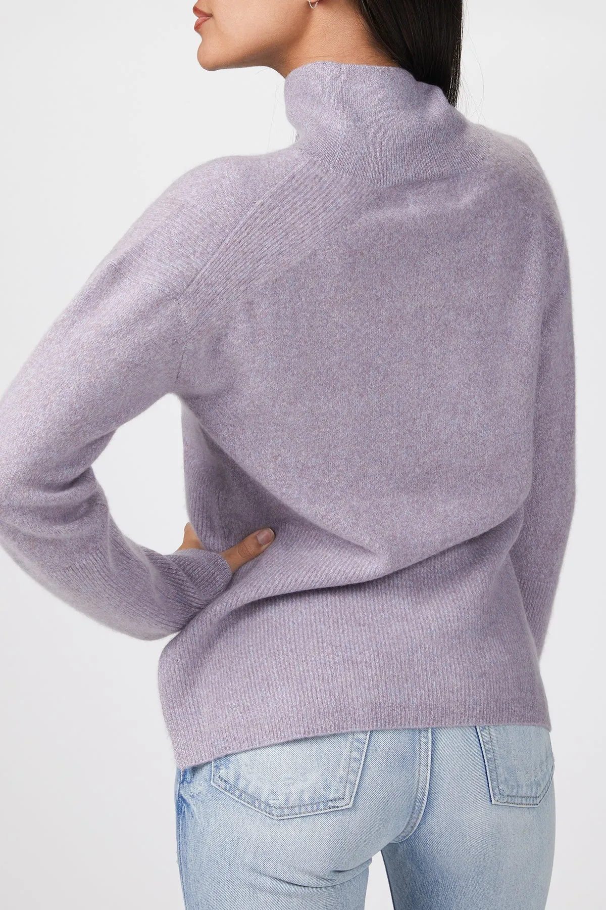 TURTLENECK CASHMERE SWEATER
