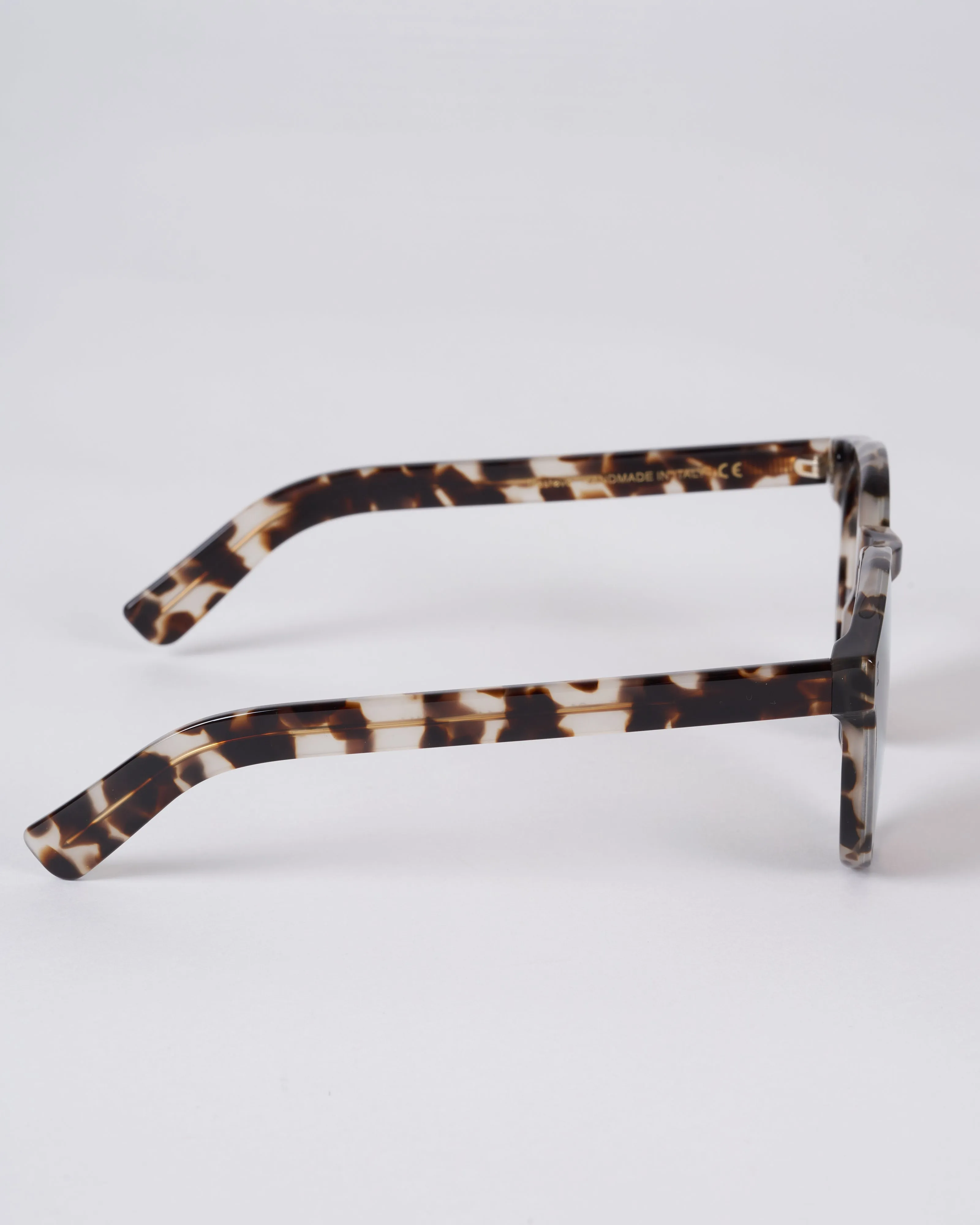 two point one - white tortoise with rose mirror