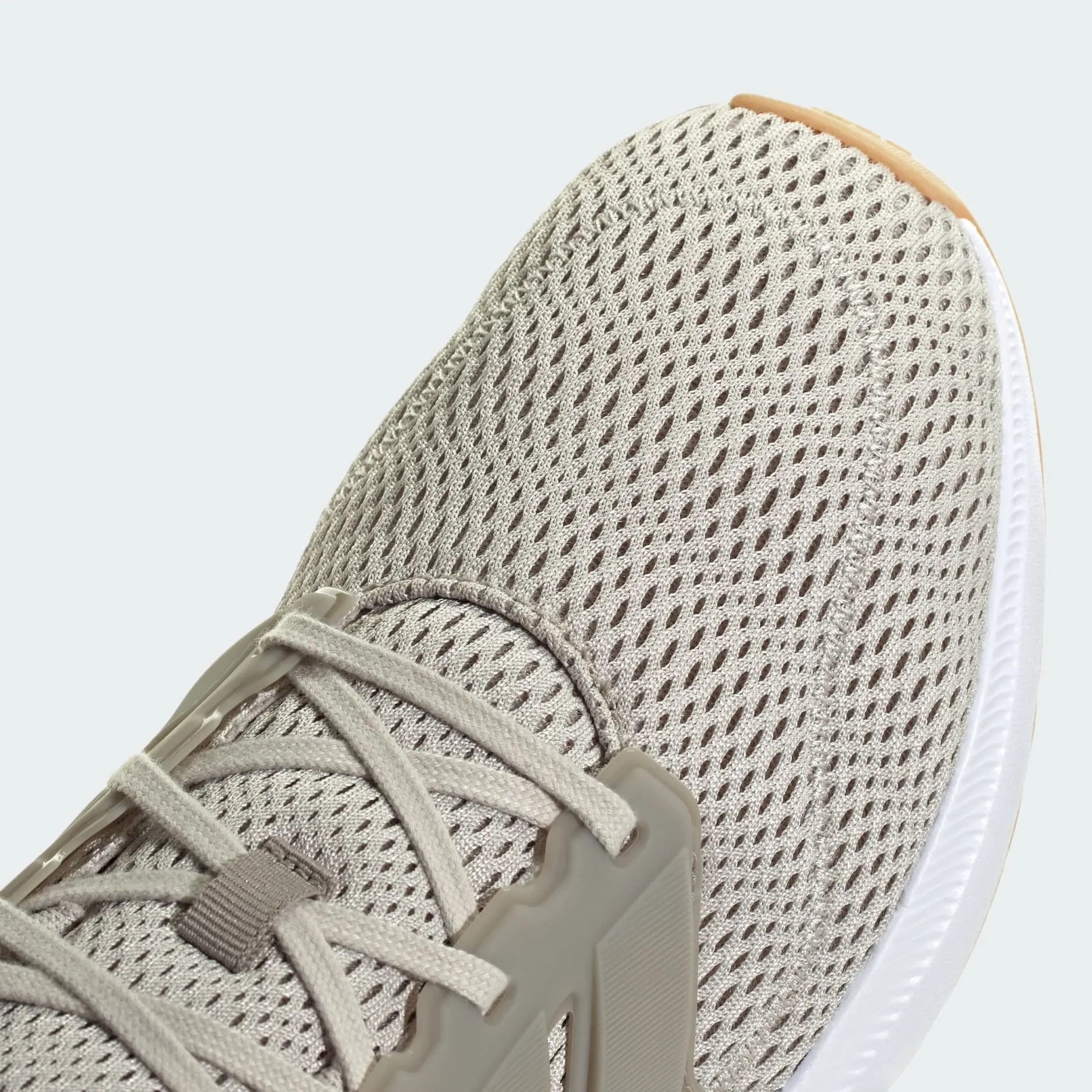 ULTIMASHOW 2.0 SHOES