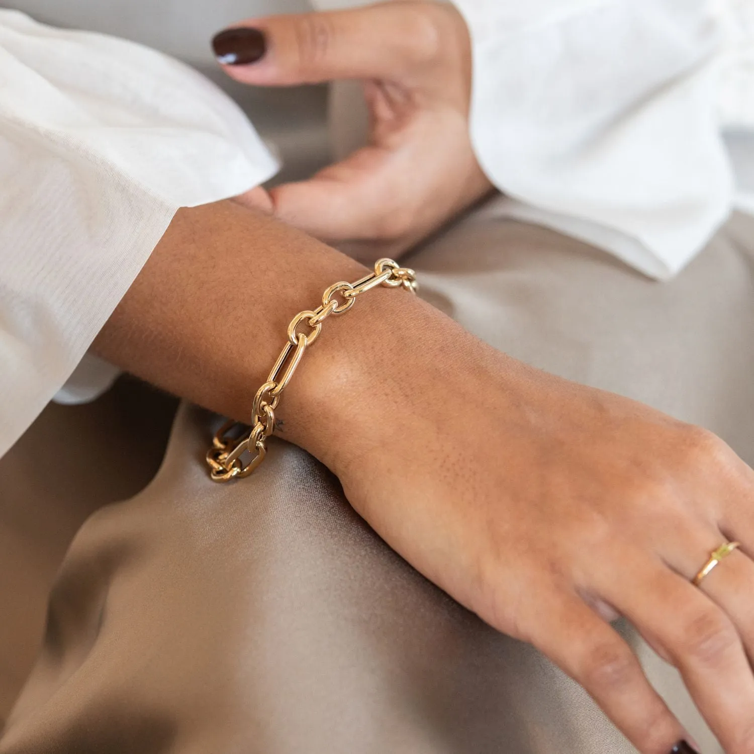 Unique Bold Chain Bracelet