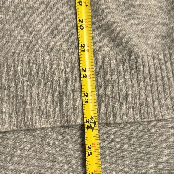 Vertical Design Cashmere 2-Ply 100% Asymmetrical Turtleneck Sweater Size S