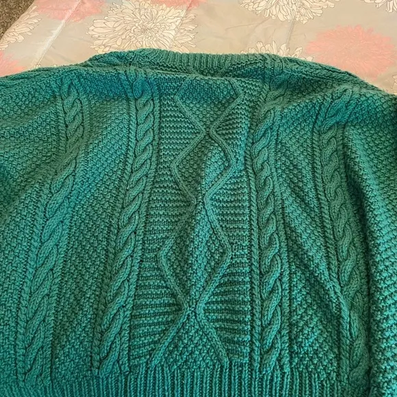 Vintage 90’s Hand knit Oversized Fisherman’s Sweater.    #11
