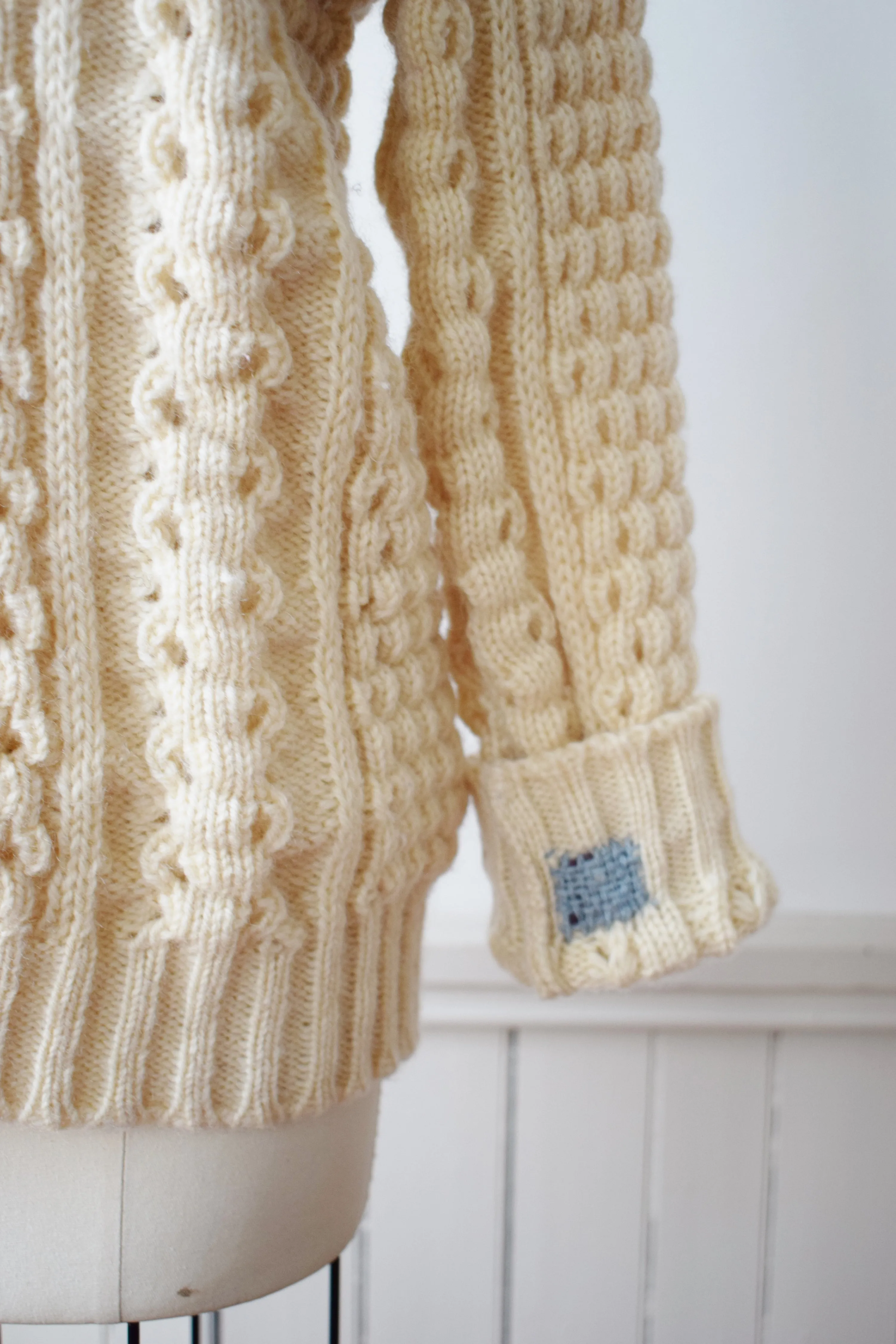 Vintage Classic Wool Cableknit with Visible Mends | S
