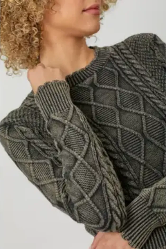 Washed Cropped Cable Knit Sweater