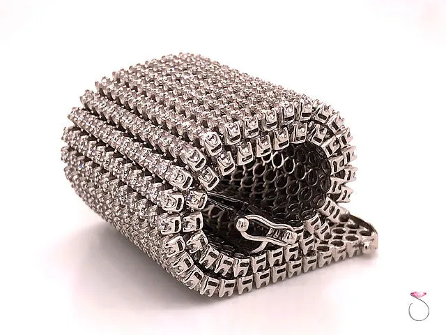 Wide 12 Row Diamond Bracelet, 20 Carats, 672 Diamonds. 18K White Gold