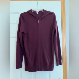 Women’s LL Bean 100% cashmere full zip hooded burgundy sweater. Size medium